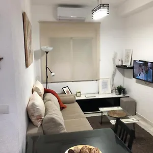 https://tablada-los-remedios.es-andalucia.com